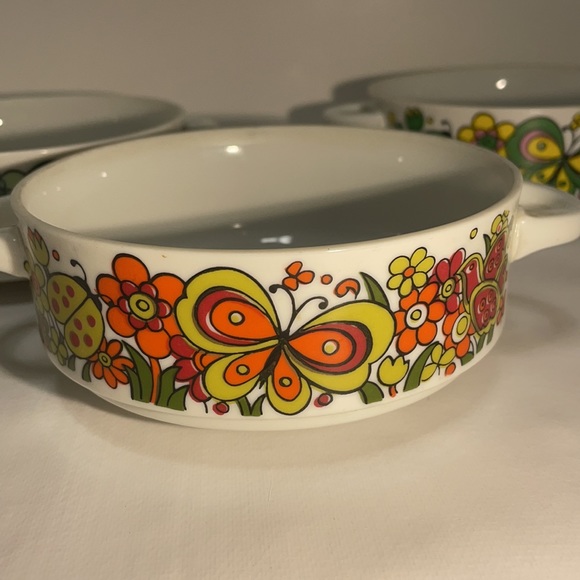 3 MCM Serving Bowls with Colorful; Buttefly,Floral. Lady bug. Sunflower Designs! - Picture 9 of 16